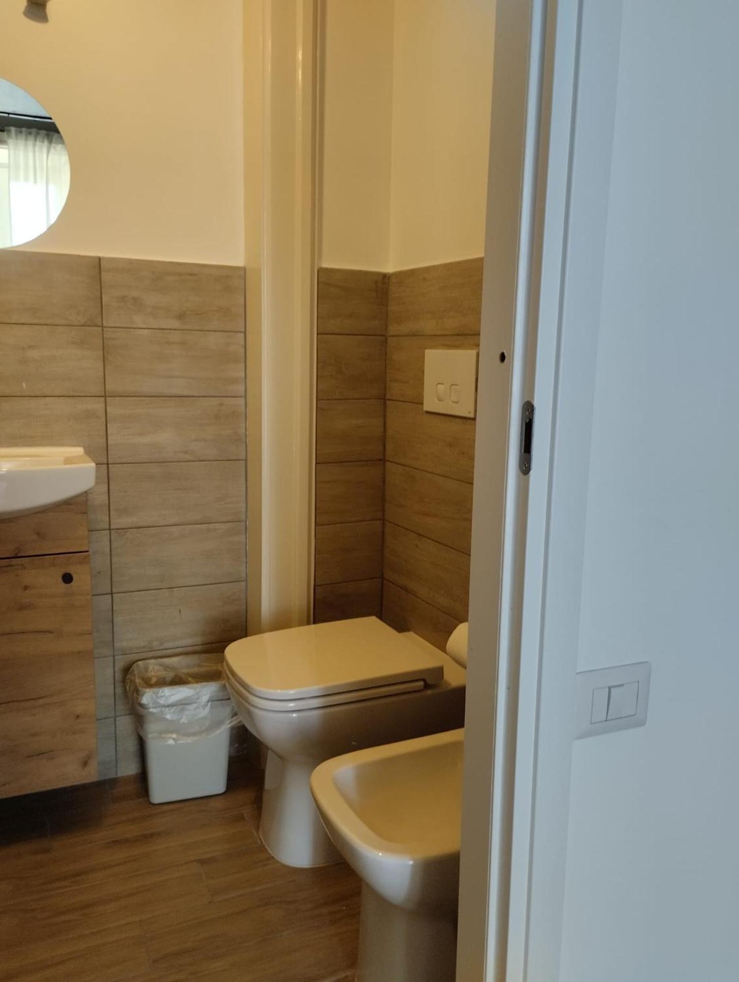Residence E Appartamenti Cavallerizza 那不勒斯 外观 照片