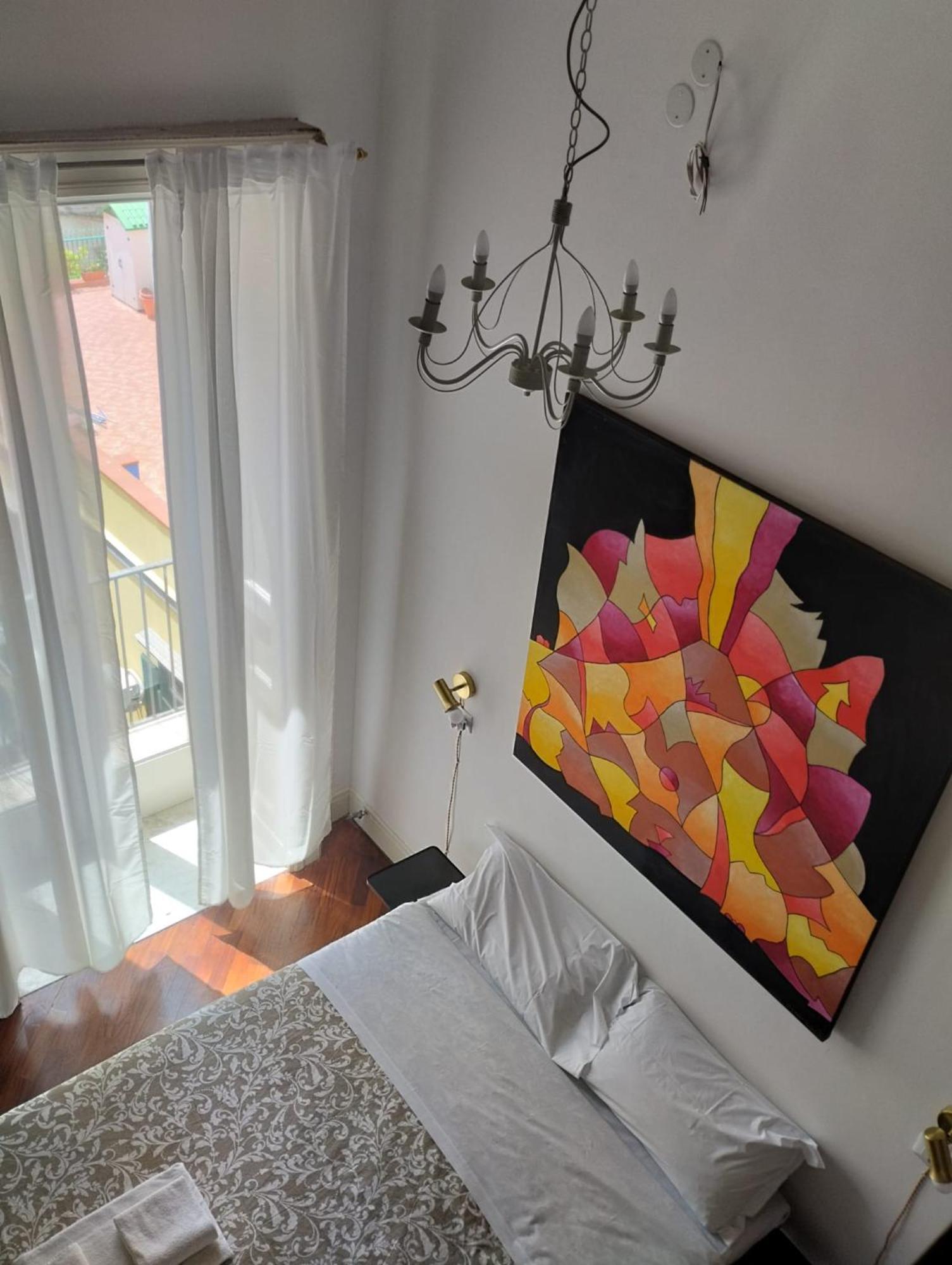 Residence E Appartamenti Cavallerizza 那不勒斯 外观 照片