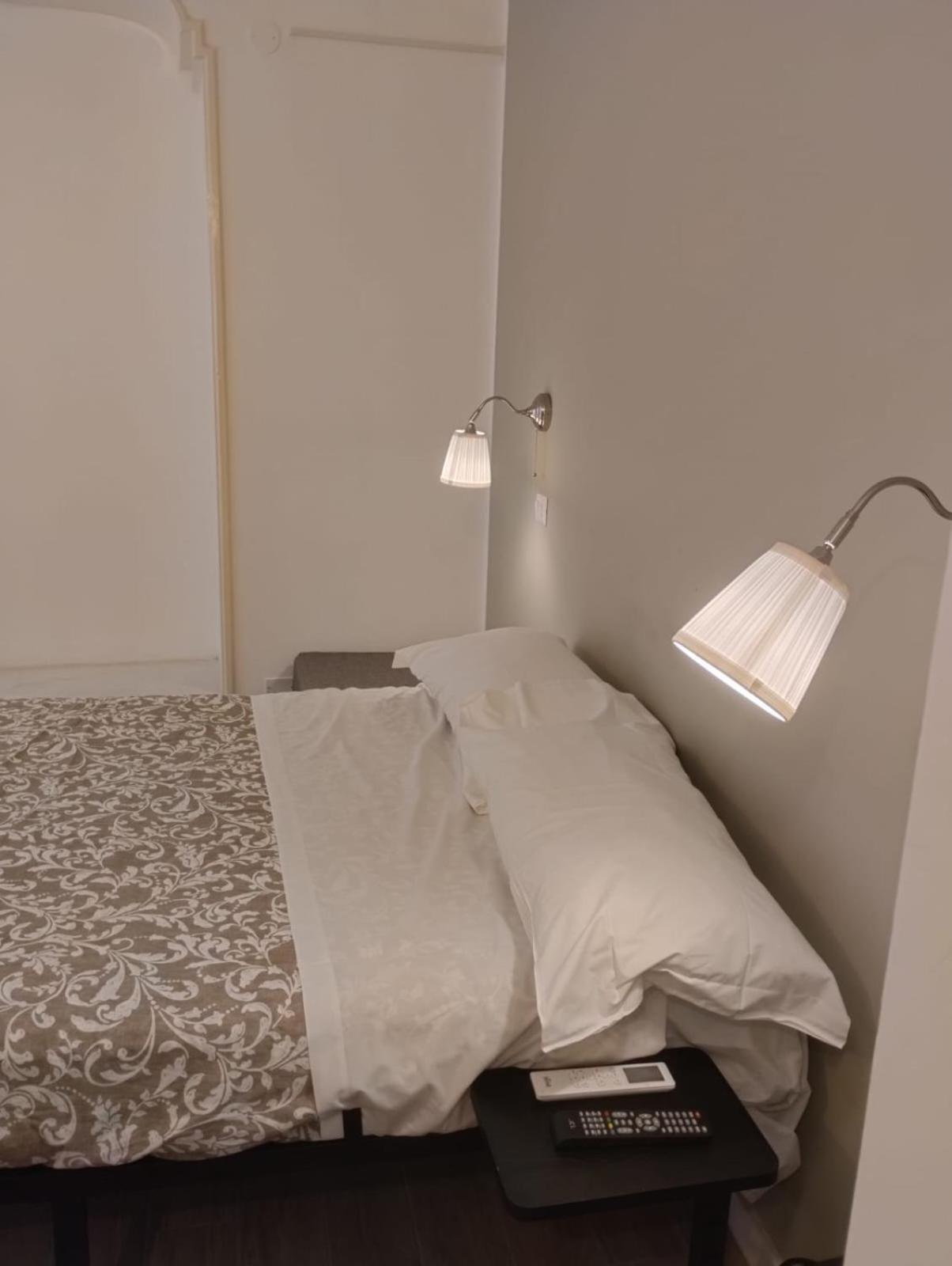 Residence E Appartamenti Cavallerizza 那不勒斯 外观 照片