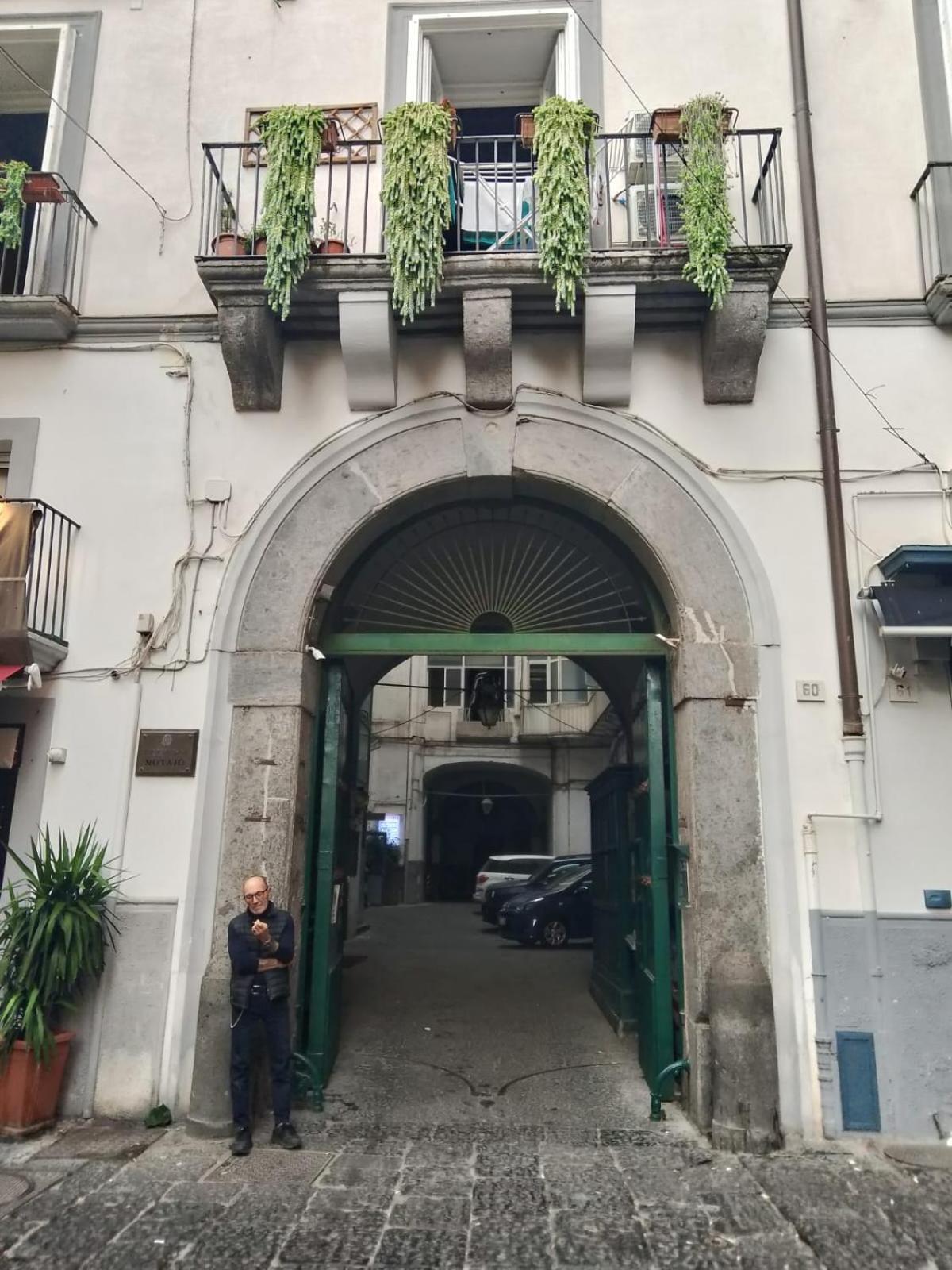 Residence E Appartamenti Cavallerizza 那不勒斯 外观 照片