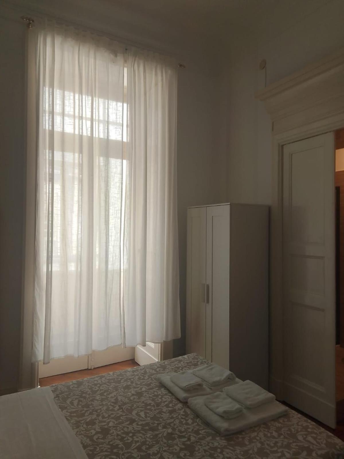 Residence E Appartamenti Cavallerizza 那不勒斯 外观 照片